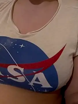 Snapshot of Zanoba-16 chatting on March 29, 2026, 3:57 pm Zanoba-16 online show from March 29, 2026, 3:57 pm