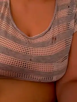 Snapshot of Zanoba-16 chatting on March 16, 2026, 1:37 pm Zanoba-16 online show from March 16, 2026, 1:37 pm