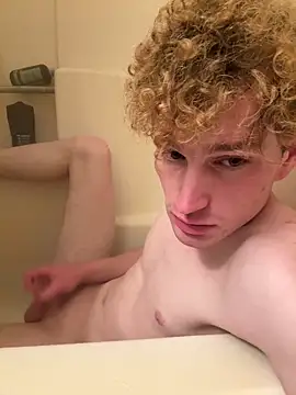 Snapshot of CreamyAustin chatting on November 18, 2025, 11:26 pm CreamyAustin online show from November 18, 2025, 11:26 pm