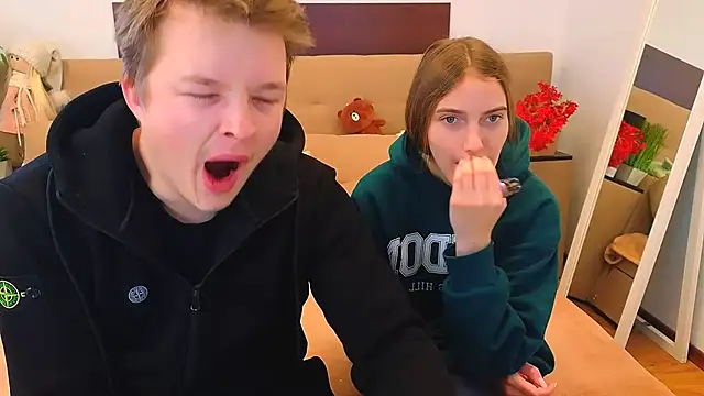 Snapshot of _Olli__Stiw_ chatting on February 22, 2026, 7:22 am Olli Stiw online show from February 22, 2026, 7:22 am