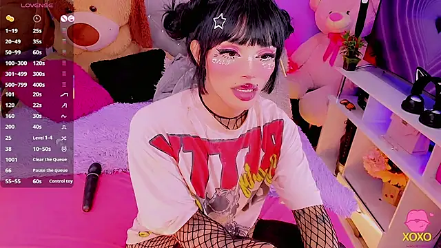 sweettdoll scarlett online show from February 8, 2025, 11:55 am