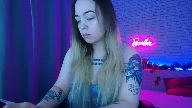 -Stacyy- online show from January 7, 2026, 5:12 am