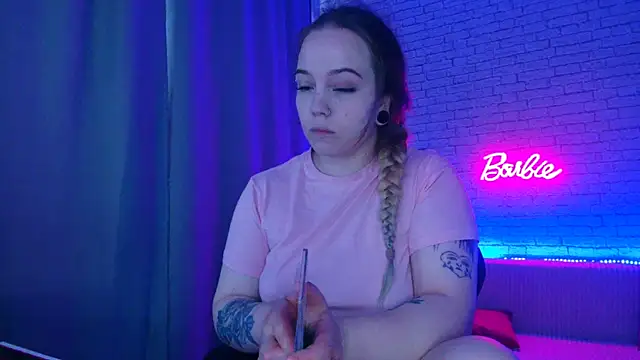 -Stacyy- online show from June 26, 2026, 5:24 am