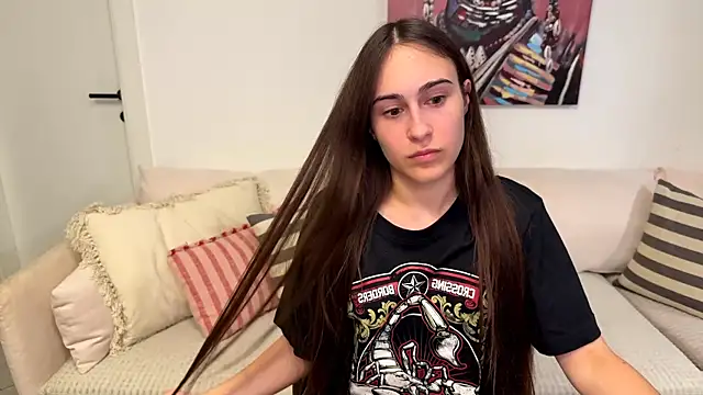 AliceKolltt online show from August 2, 2026, 10:29 pm