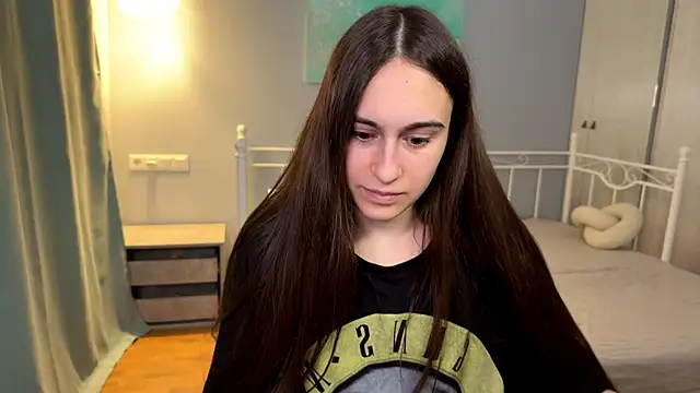 AliceKolltt online show from July 12, 2026, 6:31 pm