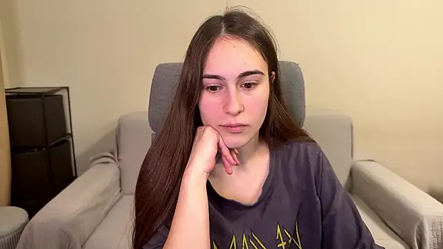 AliceKolltt online show from February 20, 2026, 5:59 pm