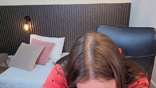 Aabby lee online show from March 24, 2026, 7:36 pm