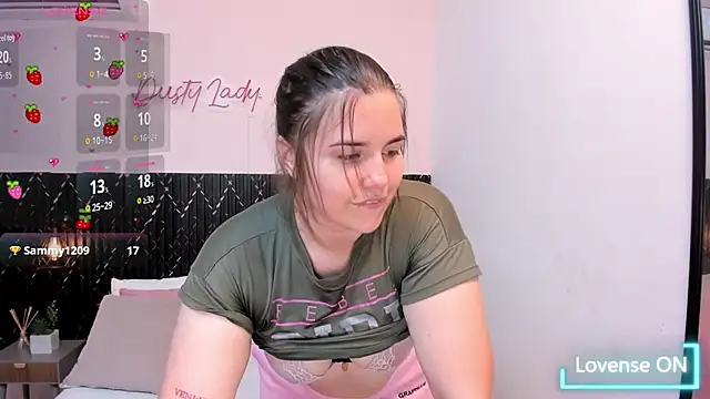 Snapshot of Aabby_lee chatting on February 10, 2026, 7:35 pm Aabby lee online show from February 10, 2026, 7:35 pm