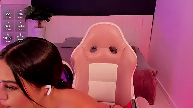 katia bigboobs1 online show from April 10, 2026, 6:37 pm