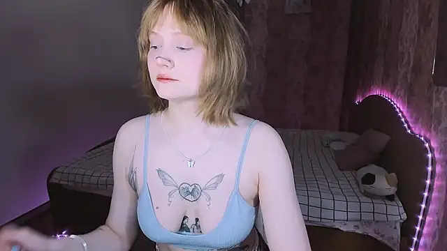 MariaMango online show from March 13, 2026, 1:32 am