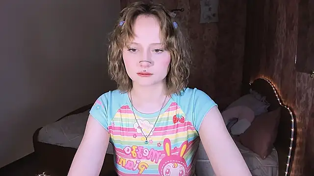 MariaMango online show from April 15, 2026, 6:34 pm