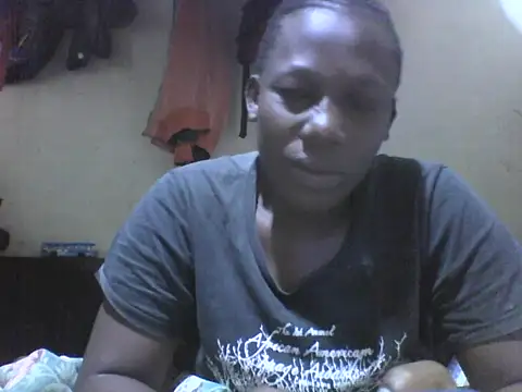 Queen lady online show from October 6, 2025, 1:51 am