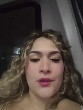 Sara smiiith211 online show from July 19, 2026, 12:41 am