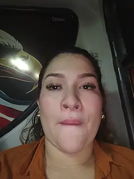 Sara smiiith211 online show from May 23, 2026, 12:53 am