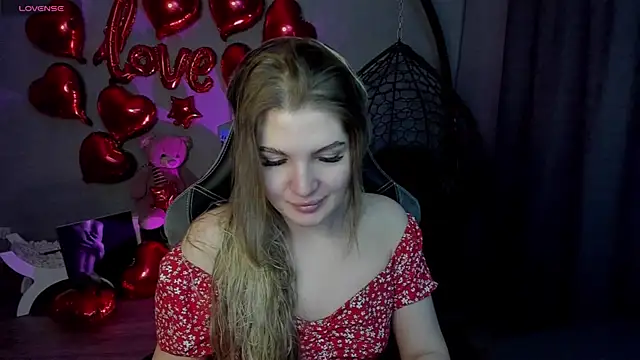 Snapshot of lily_williamss chatting on February 13, 2025, 12:02 am lily williamss online show from February 13, 2025, 12:02 am