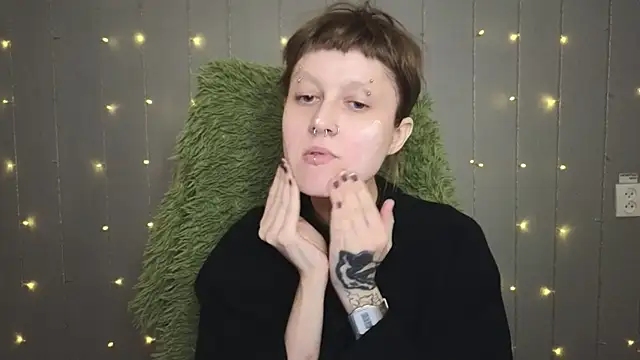 Snapshot of kortny_yo chatting on February 2, 2025, 9:23 pm kortny yo online show from February 2, 2025, 9:23 pm