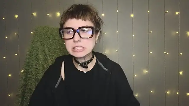 Snapshot of kortny_yo chatting on February 22, 2025, 8:53 pm kortny yo online show from February 22, 2025, 8:53 pm