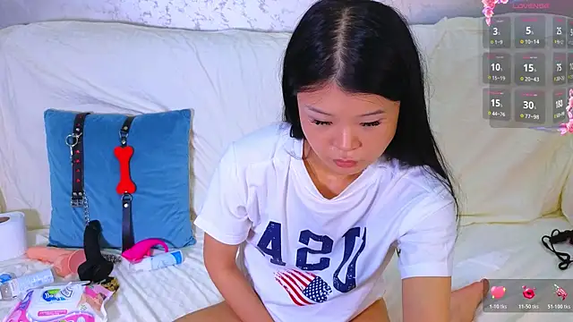 Tina Kim  online show from July 28, 2026, 2:13 pm