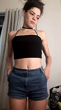 Snapshot of izumikarol chatting on February 25, 2025, 4:14 am izumikarol online show from February 25, 2025, 4:14 am