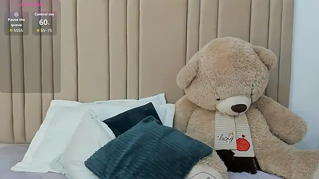 izadii online show from February 10, 2026, 8:08 pm