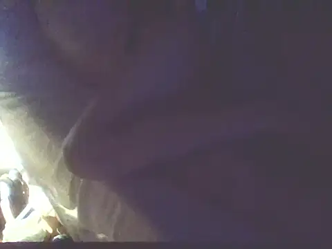 Snapshot of Bigheadxxx1 chatting on February 11, 2026, 12:43 am Bigheadxxx1 online show from February 11, 2026, 12:43 am