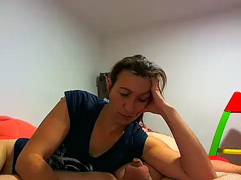 Kassandra mike online show from December 4, 2025, 7:40 am