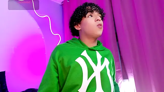 Noah Smith04 online show from December 2, 2025, 2:41 pm