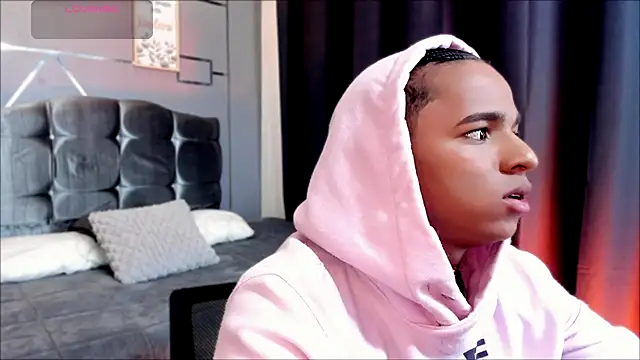 Noah Smith04 online show from November 22, 2025, 12:37 pm