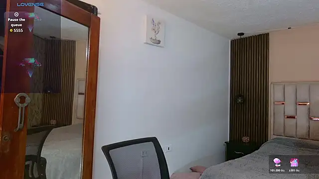 Snapshot of Noah_Smith04 chatting on January 16, 2026, 4:55 pm Noah Smith04 online show from January 16, 2026, 4:55 pm