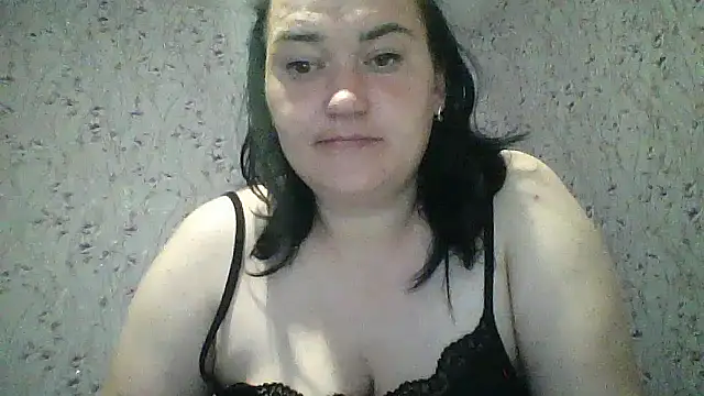HollyLaBerry online show from May 29, 2026, 6:08 am