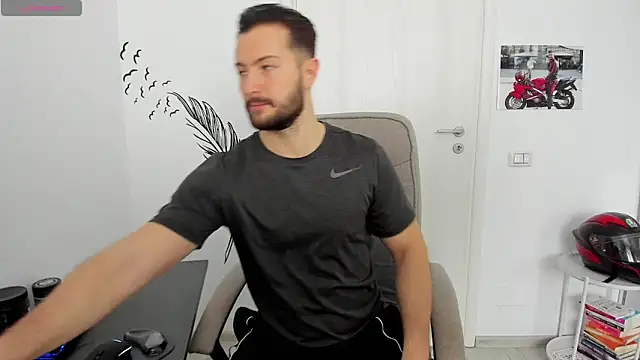 Snapshot of ZackFraser chatting on February 1, 2026, 11:08 am ZackFraser online show from February 1, 2026, 11:08 am