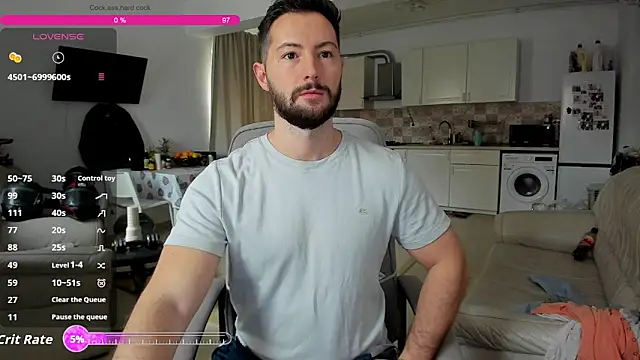 Snapshot of ZackFraser chatting on November 21, 2025, 8:35 am ZackFraser online show from November 21, 2025, 8:35 am