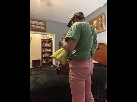 Onesieboy4daddys online show from June 2, 2026, 10:26 am