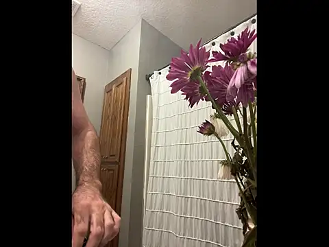 Onesieboy4daddys online show from May 28, 2026, 2:19 am
