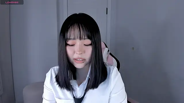 hee young11 online show from January 8, 2026, 7:09 pm