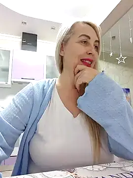 HotJanet online show from February 19, 2025, 3:27 pm