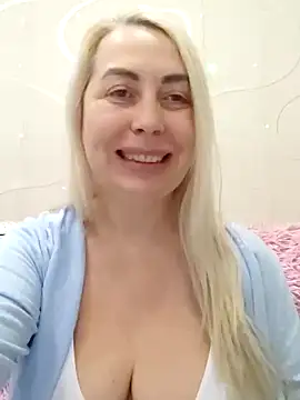 HotJanet online show from January 13, 2025, 6:27 pm