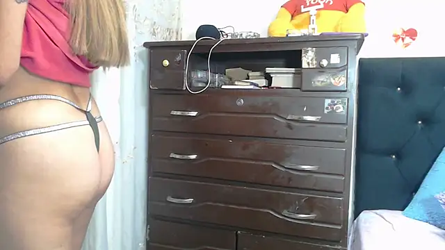 valerivegass online show from February 25, 2026, 5:13 pm