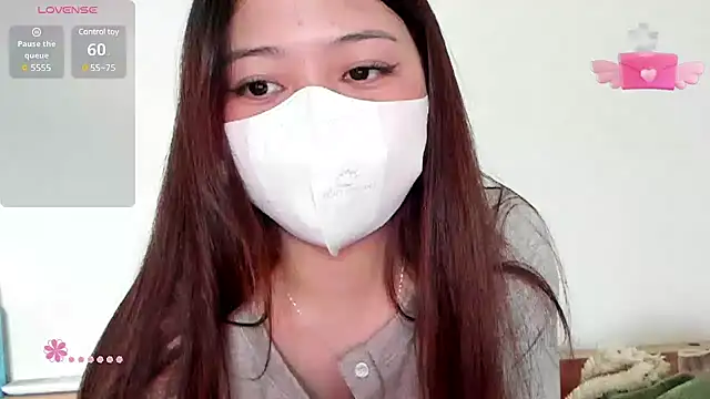 Snapshot of Seena-Mochi chatting on February 11, 2025, 6:19 am Seena-Mochi online show from February 11, 2025, 6:19 am