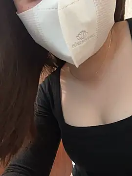 Snapshot of Seena-Mochi chatting on February 14, 2025, 8:42 am Seena-Mochi online show from February 14, 2025, 8:42 am