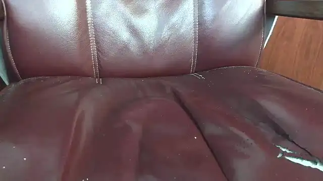 Snapshot of smoothandtiny chatting on January 16, 2026, 9:13 am smoothandtiny online show from January 16, 2026, 9:13 am