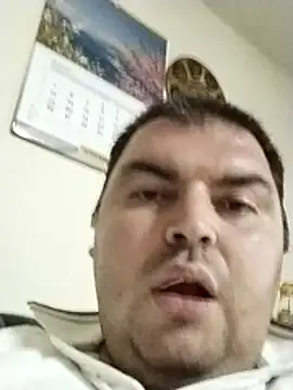 Snapshot of KIZLAZIMYaa chatting on July 17, 2026, 5:43 pm KIZLAZIMYaa online show from July 17, 2026, 5:43 pm