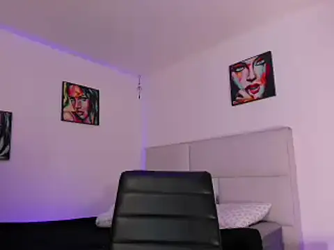 Snapshot of tierra_n chatting on November 9, 2025, 4:05 am tierra n online show from November 9, 2025, 4:05 am