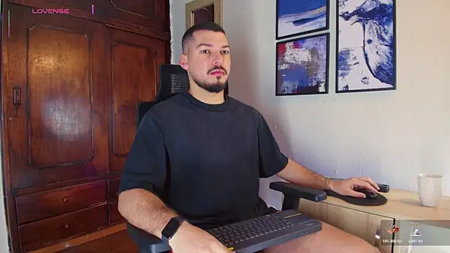 HenryBenso online show from November 22, 2025, 9:52 am