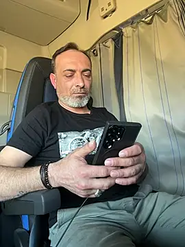 dzhakar online show from March 7, 2025, 12:12 pm