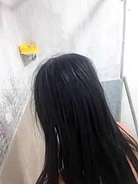 Snapshot of SuzanSmithh chatting on September 26, 2025, 10:00 am SuzanSmithh online show from September 26, 2025, 10:00 am