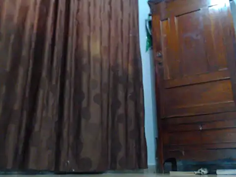 Snapshot of Redhead_incandy chatting on June 15, 2026, 12:16 pm Redhead incandy online show from June 15, 2026, 12:16 pm