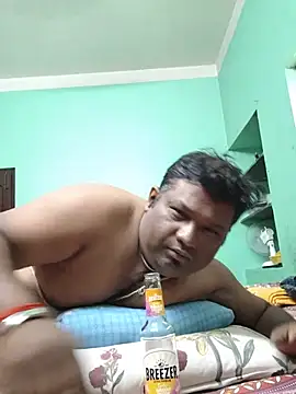ssamit0808 online show from June 4, 2026, 6:18 am
