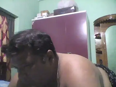 ssamit0808 online show from June 25, 2026, 5:29 pm