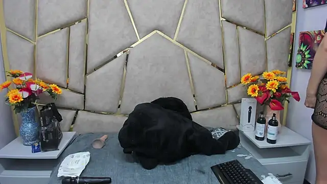 Kloe Candy1 online show from November 16, 2025, 4:17 am